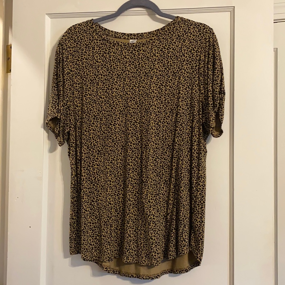 Old Navy cheetah print top